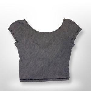 AMERICAN EAGLE - CROP TOP + CRISSCROSS BACK / S petite / Black & White